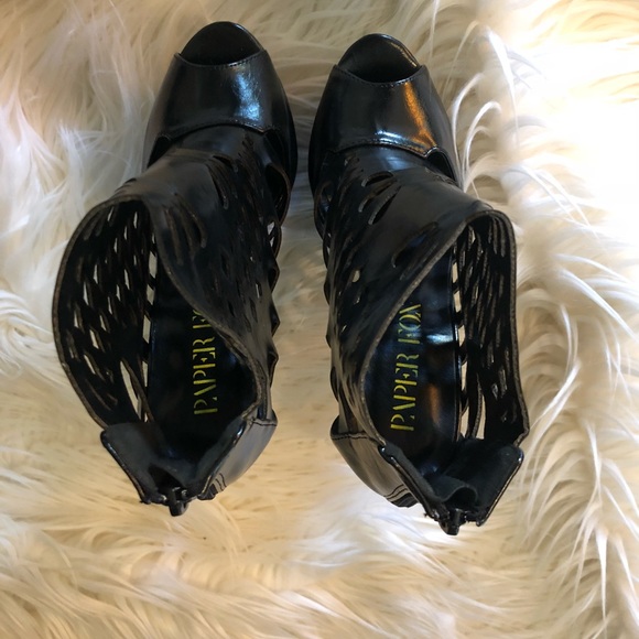 Paper Fox Platform cutout black heels size 7 - Picture 5 of 7